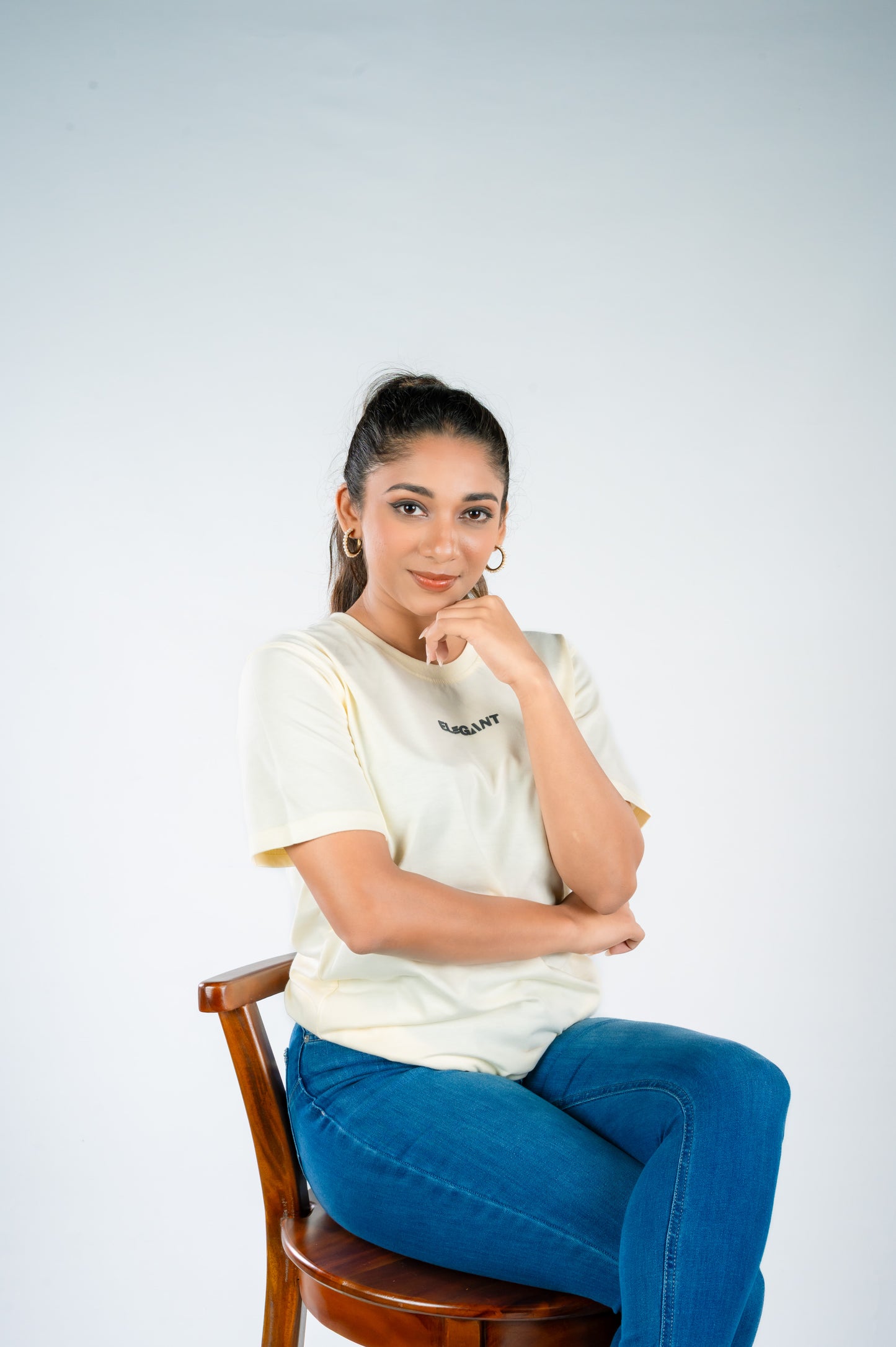 Minimal Unisex Tee – Cream White