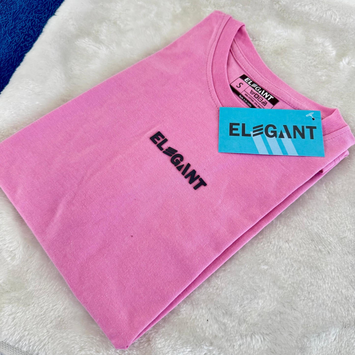 Minimal Unisex Tee – Baby Pink